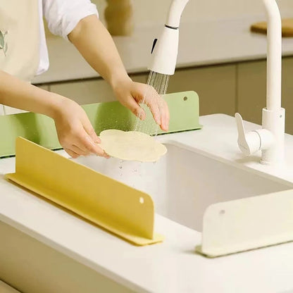 Portable Sink Splash Guard – Reusable Water Splash Barrier for Kitchen & Bathroom Sinks